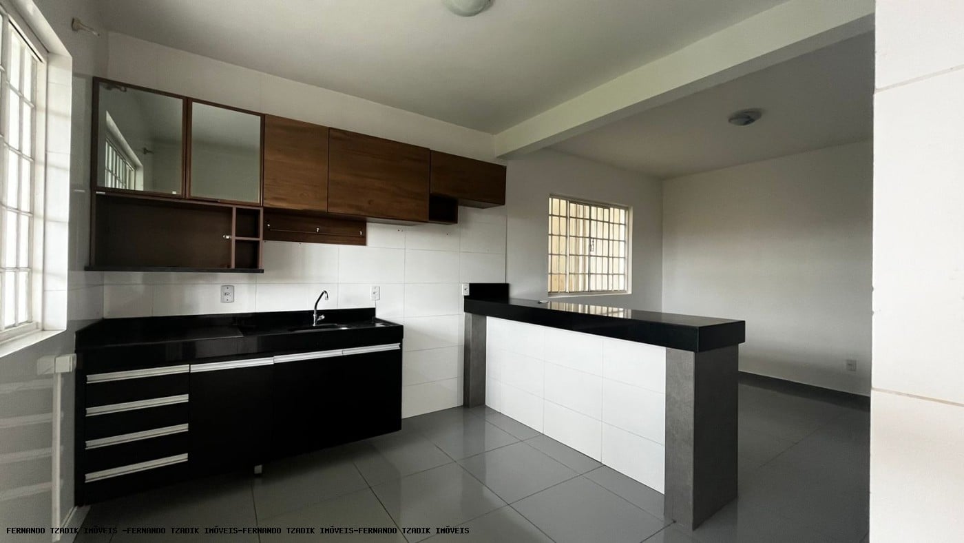 Casa P/ Locação Bairro Triângulo - 1
