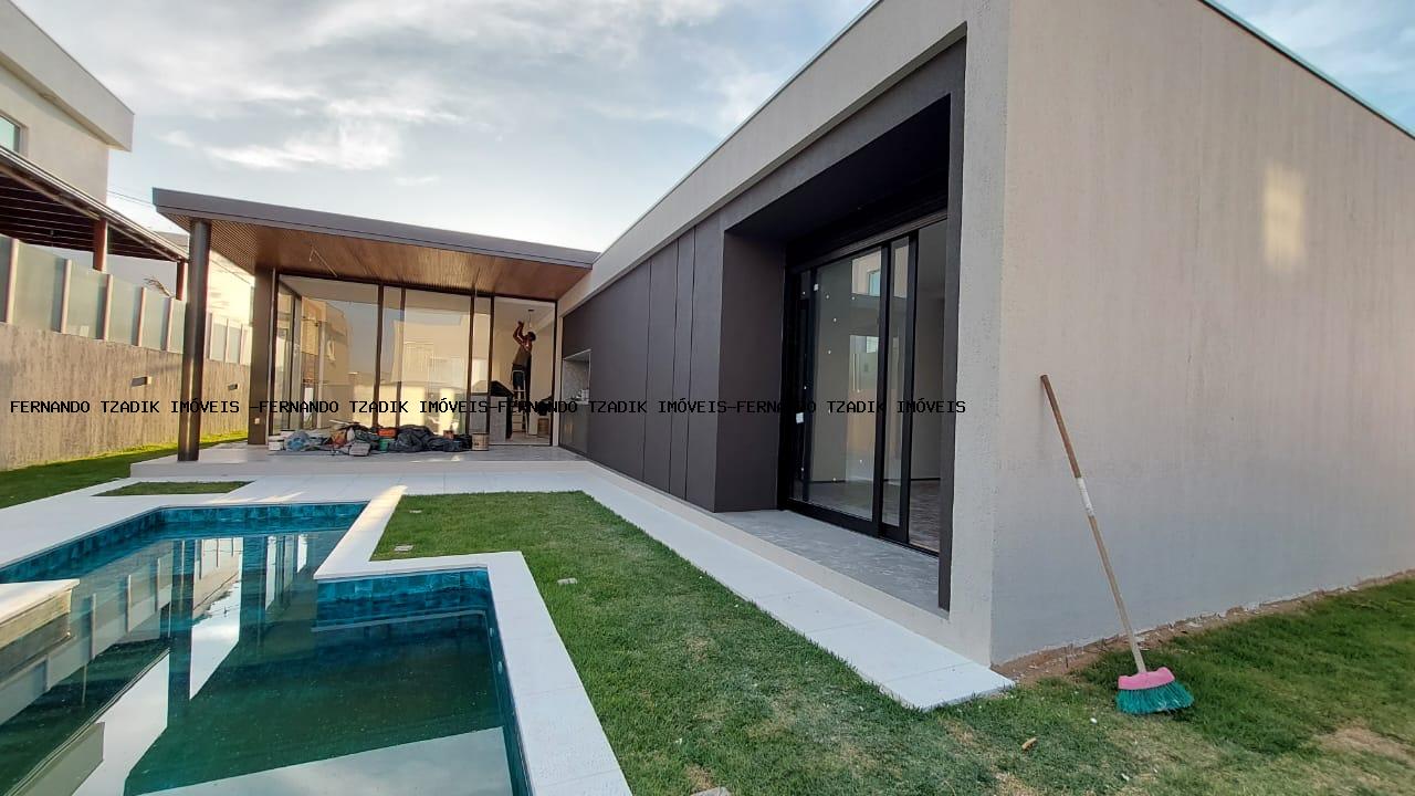 Casa 4 quartos com suíte — Centro, Vespasiano - 1
