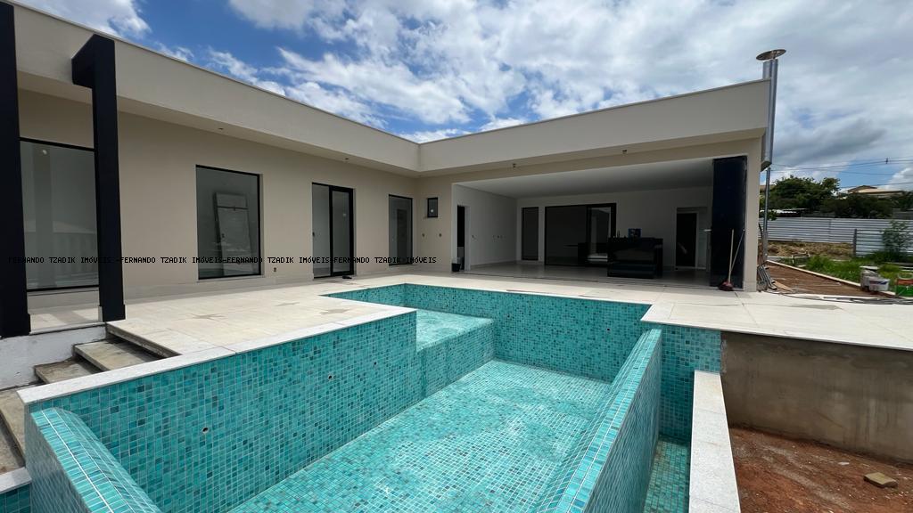 Casa 4 quartos com 3 suítes — Gran Royalle, Confins - 1
