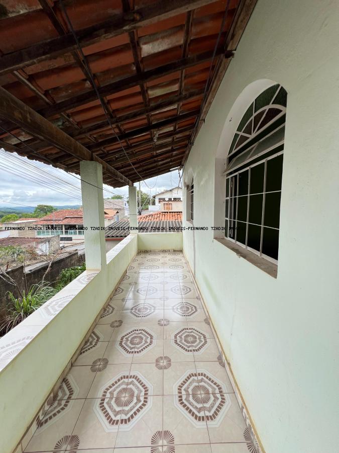 Casa Estilo Colonial Bairro Felipe Cláudio de Sales - 1