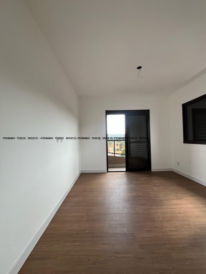 Casa 3 quartos com suíte — Centro, Pedro Leopoldo - 1