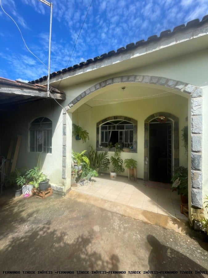 Casa Bairro Felipe Cláudio de Sales - 1