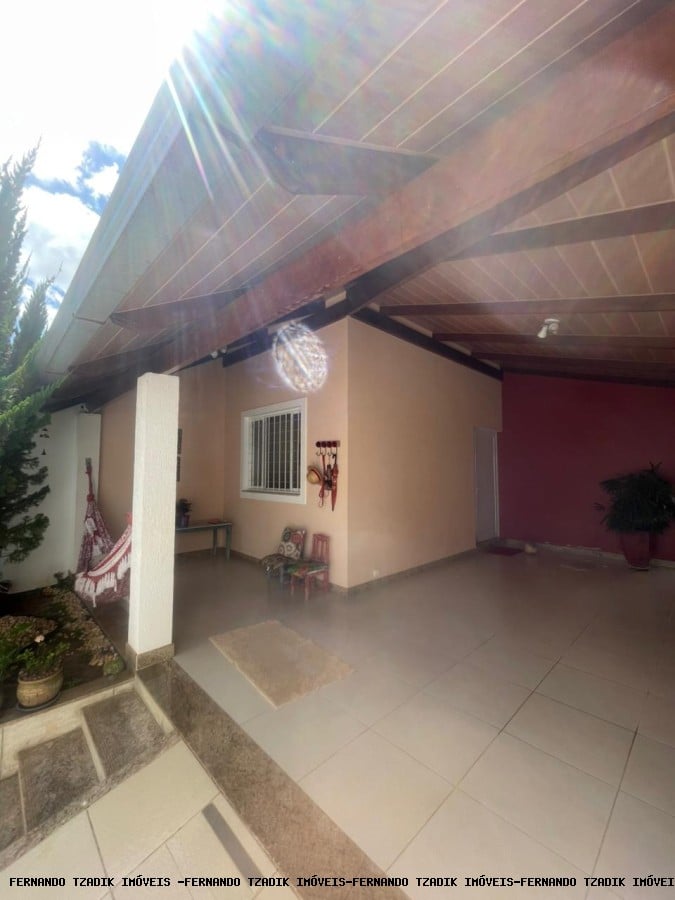 Apartamento 4 quartos com suíte — Pedro Leopoldo - 1
