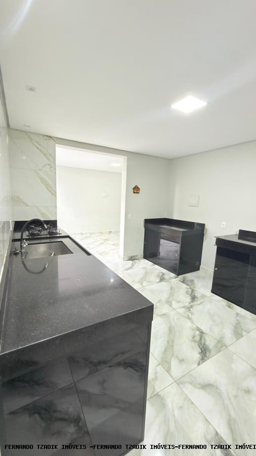 Excelente Casa no Portal das Acácias - 1