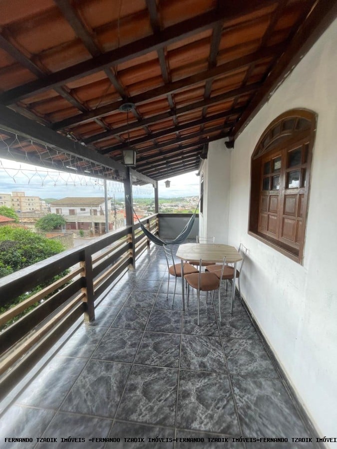 Casa Bairro Felipe Cláudio - 1